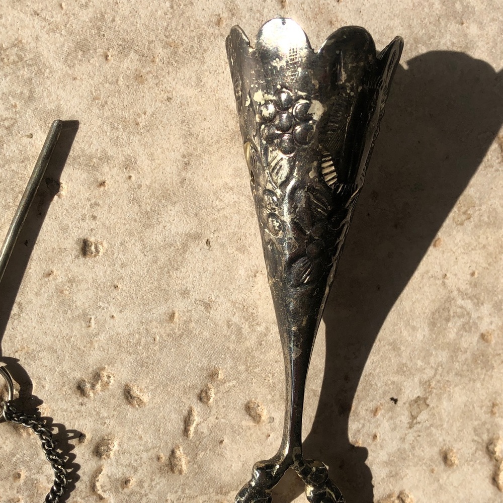 Vintage Silver Tusie-Mussie Flower Bouquet Holder or Candle Snuffer - Picture 9 of 16